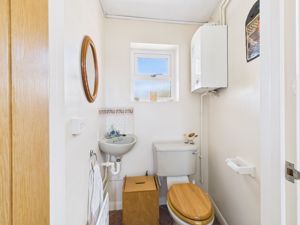 Cloakroom- click for photo gallery